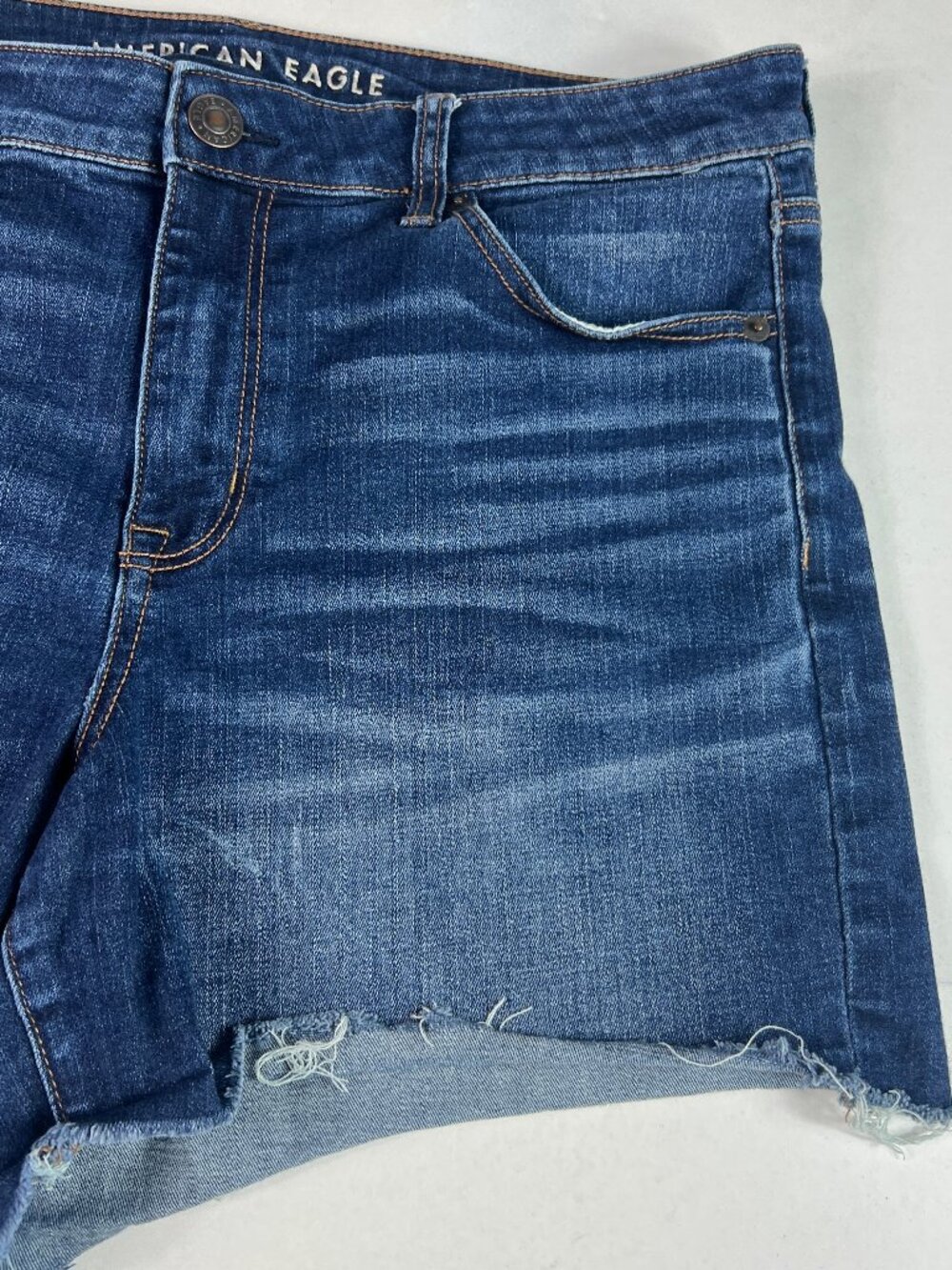 American Eagle Short Women 35* High Rise Shortie Blue Cut Offs Denim Jort Tag 16 - Picture 4 of 16